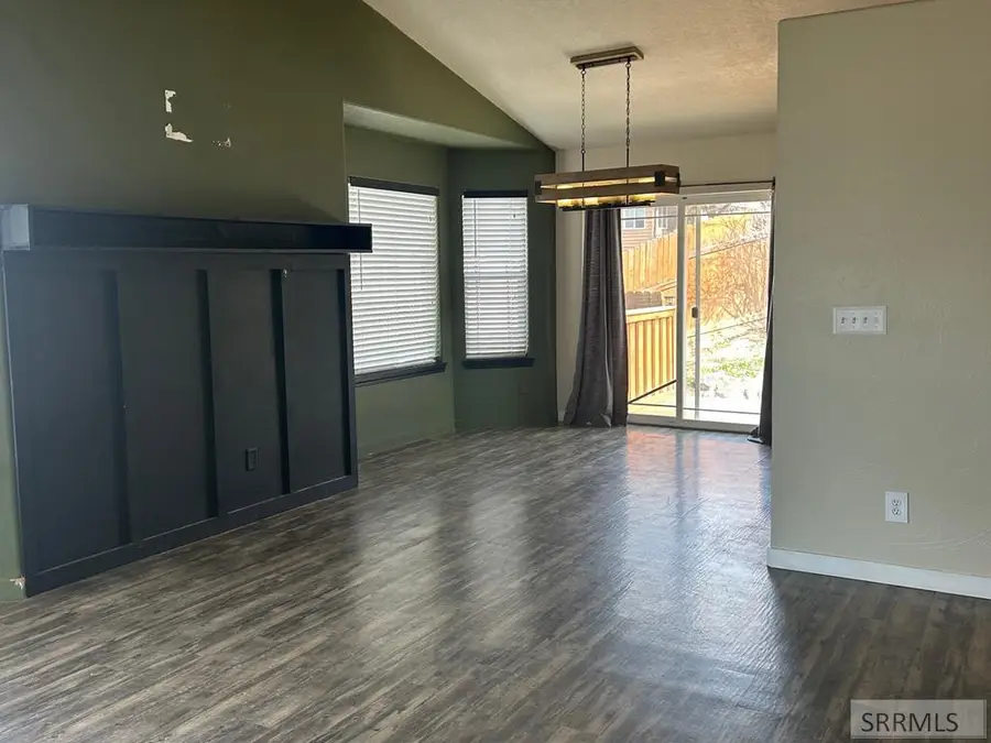 2801 Via Valdarno, Pocatello, ID 83201 - #2