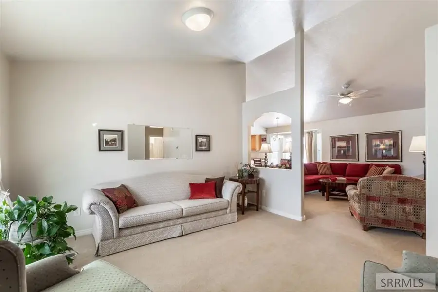 3838 Summerridge Cir, Ammon, ID 83406 - #3