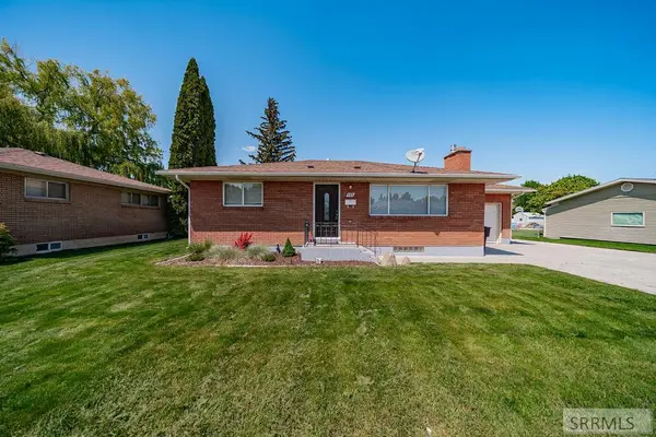 185 Spruce Street, SHELLEY, ID 83274