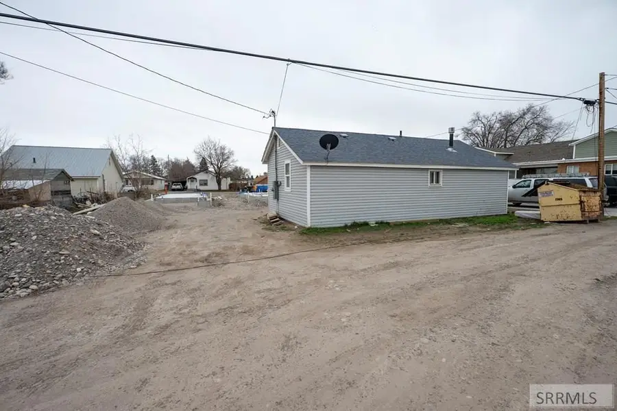 435 16th Street, Idaho Falls, ID 83404 - #2