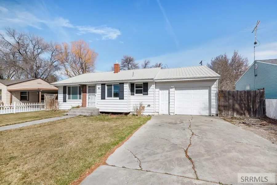161 Beacon Drive, Idaho Falls, ID 83402 - #3