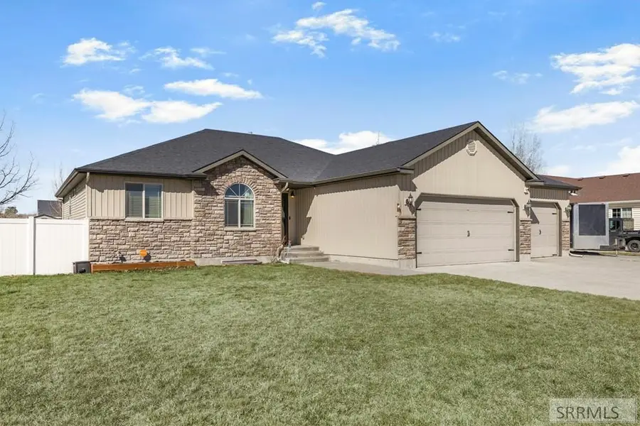 1279 Country Avenue, Blackfoot, ID 83221 - #3