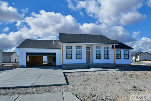 3044 Elixir Road, AMMON, ID 83406