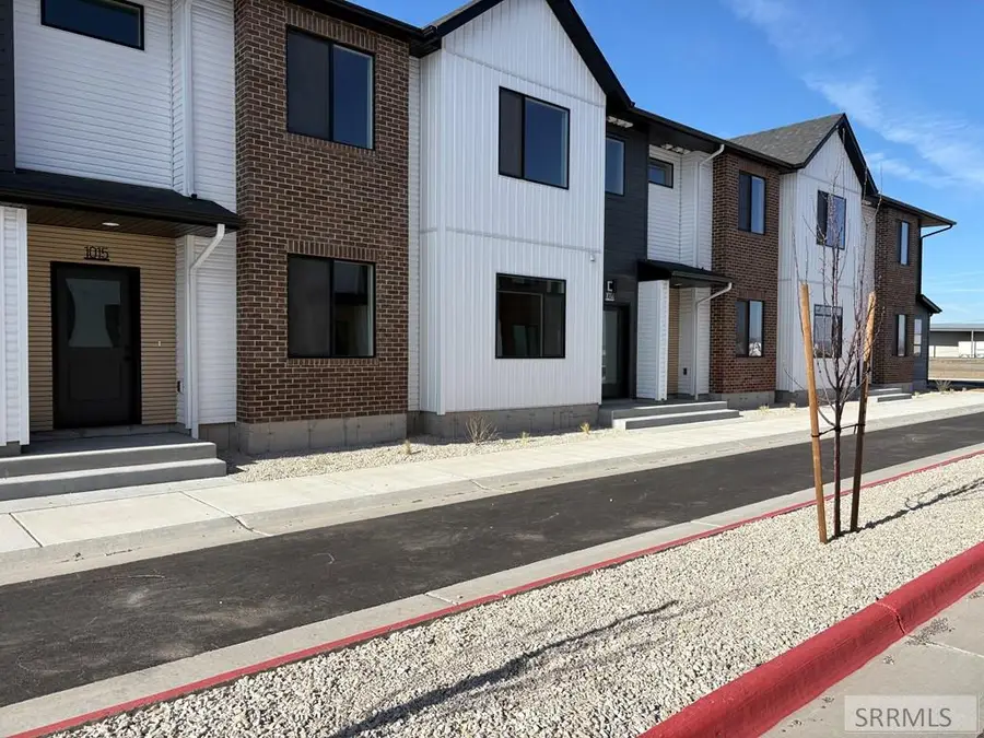 455 S Blue Spruce Avenue #115, Sugar City, ID 83448 - #3