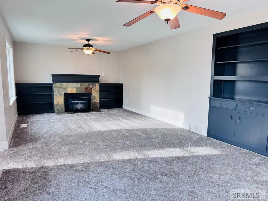 565 Lansing, Blackfoot, ID 83221 - #2