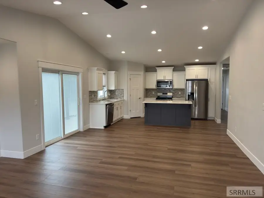 957 Pinewood Avenue, Chubbuck, ID 83202 - #2