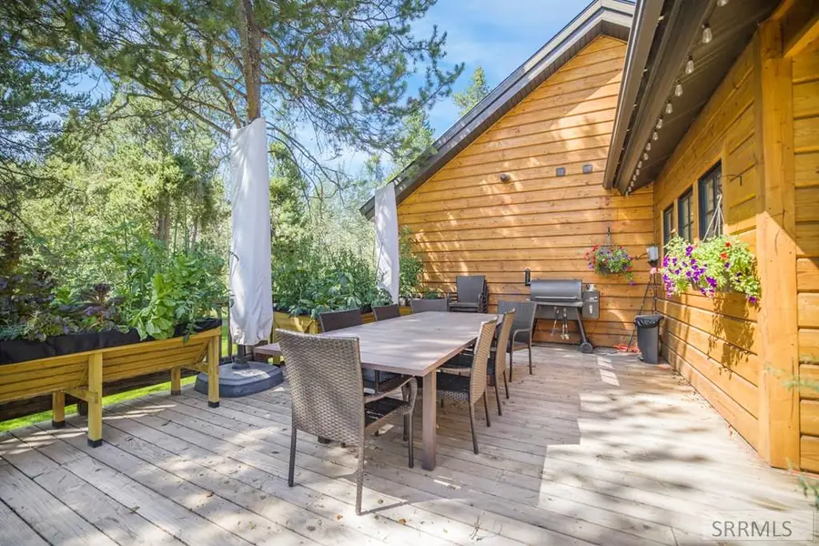 1554 Shadow Run, Ashton, ID 83420 - #3