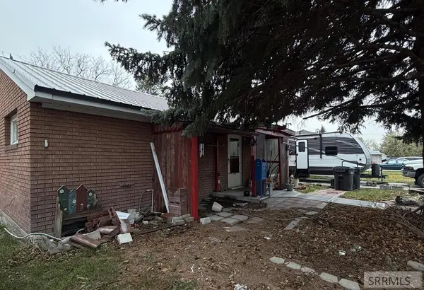 1085 Cathryn Avenue, IDAHO FALLS, ID 83404