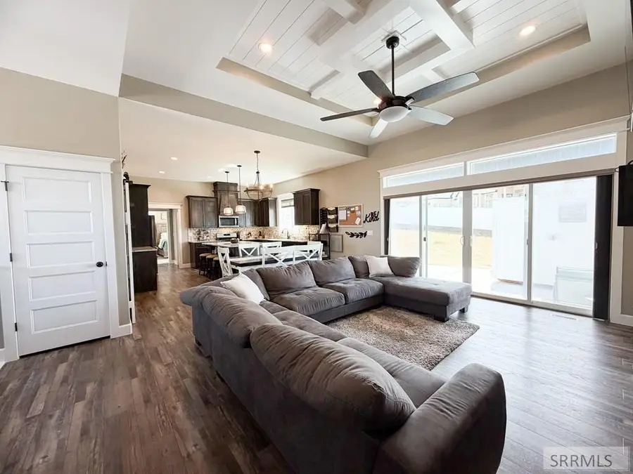 6560 Crown Crescent, Ammon, ID 83406 - #3