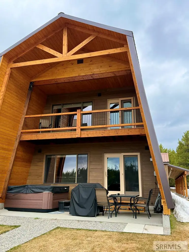 3776 Snake River Drive, Island Park, ID 83429 - #2