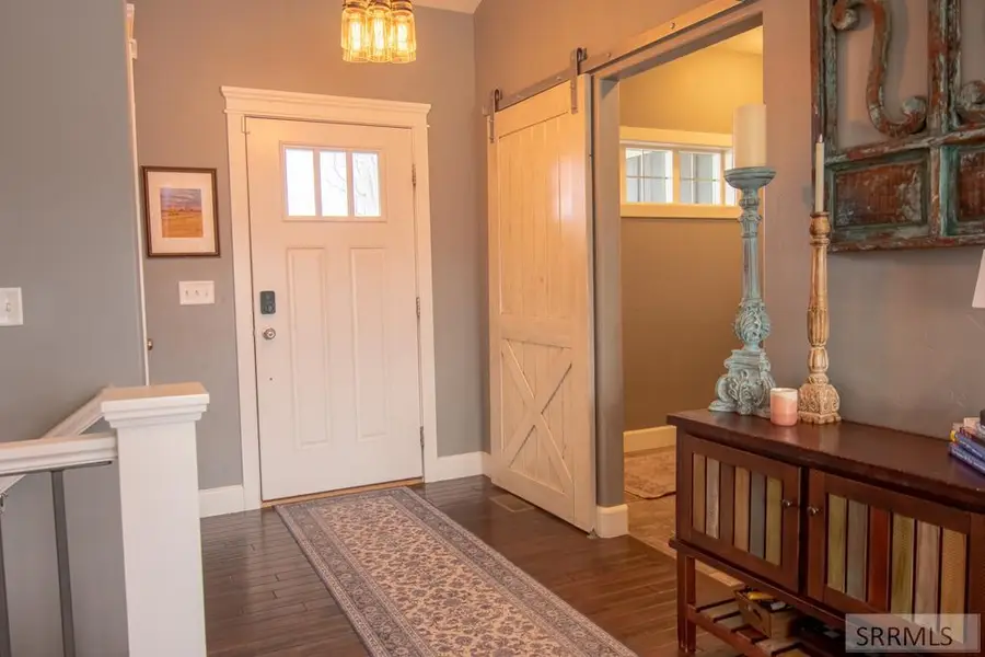 1080 Red Robin Avenue, Ammon, ID 83401 - #3