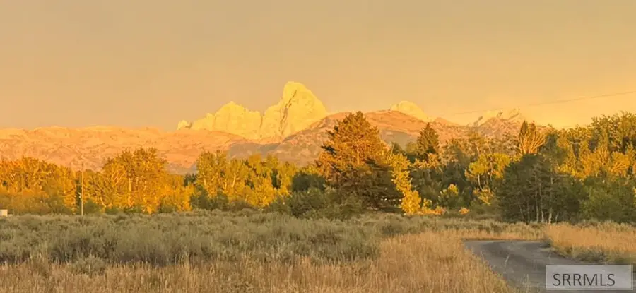 850 W 10000 N, Tetonia, ID 83452 - #3