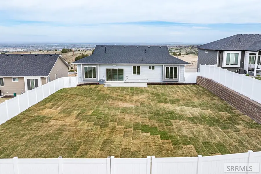 564 Vista Drive, Pocatello, ID 83201 - #3