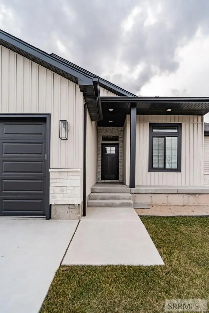 3522 Modesto Drive, Idaho Falls, ID 83406 - #3