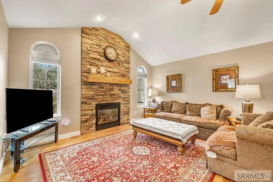 4058 Tuscany Drive, Idaho Falls, ID 83404 - #3