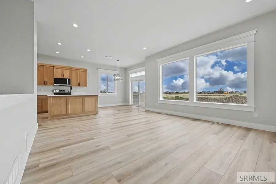 456 Spruce Way, Rigby, ID 83442 - #2