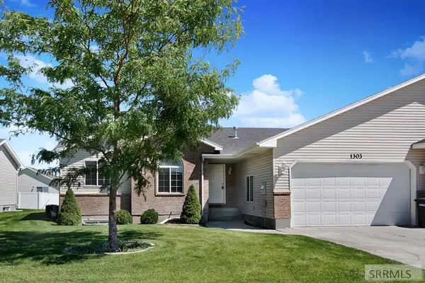 1303 Jackson Drive, AMMON, ID 83406