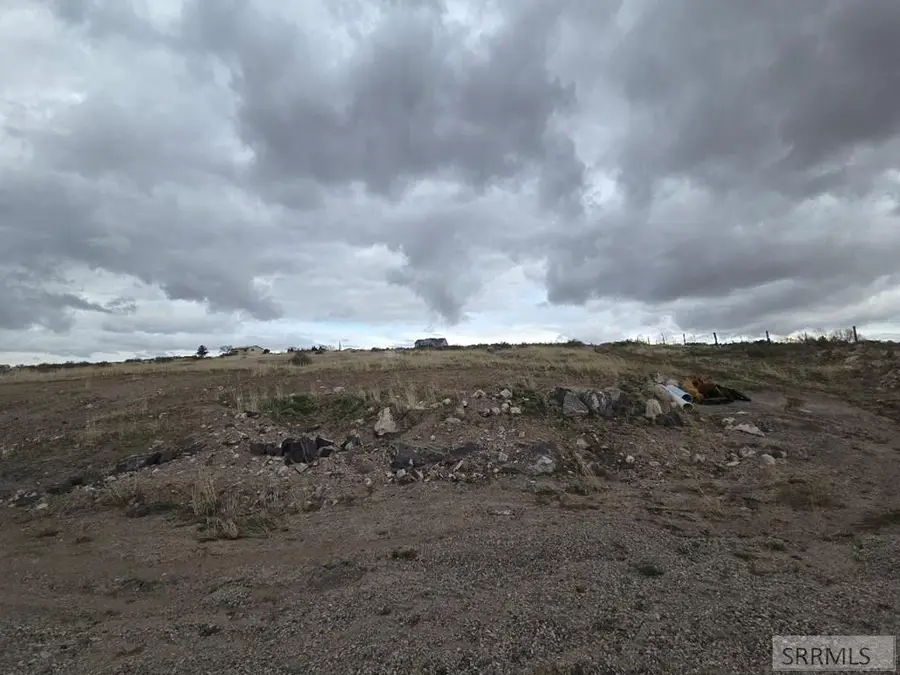 5720 Enos Dr, Idaho Falls, ID 83401 - #3