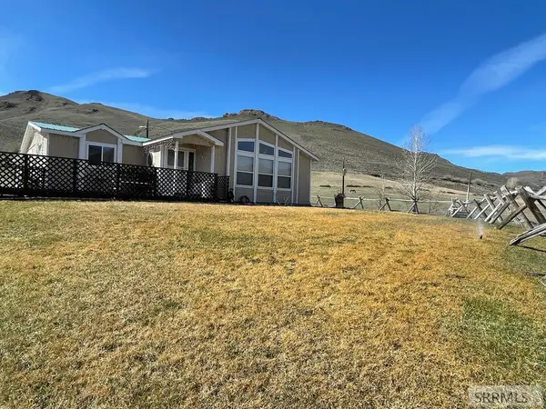 1579 Garden Creek Road, CHALLIS, ID 83226
