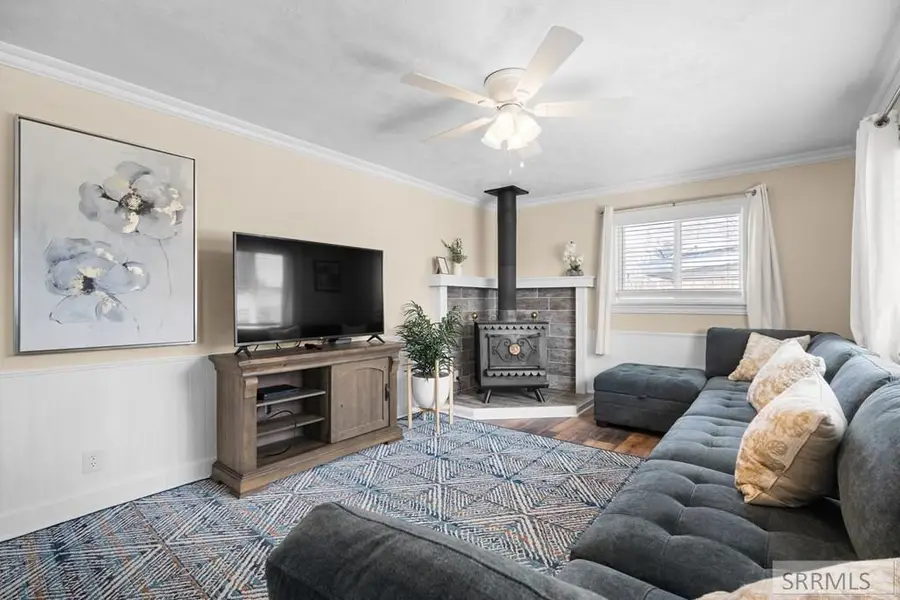 428 Edwards Avenue, Shelley, ID 83274 - #3