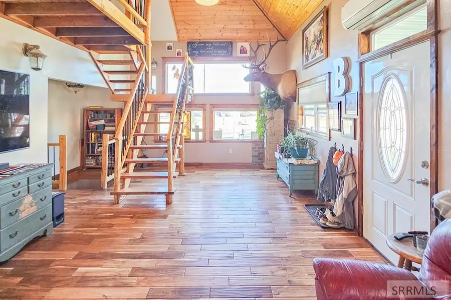 210 Salmon Avenue, Arco, ID 83213 - #3