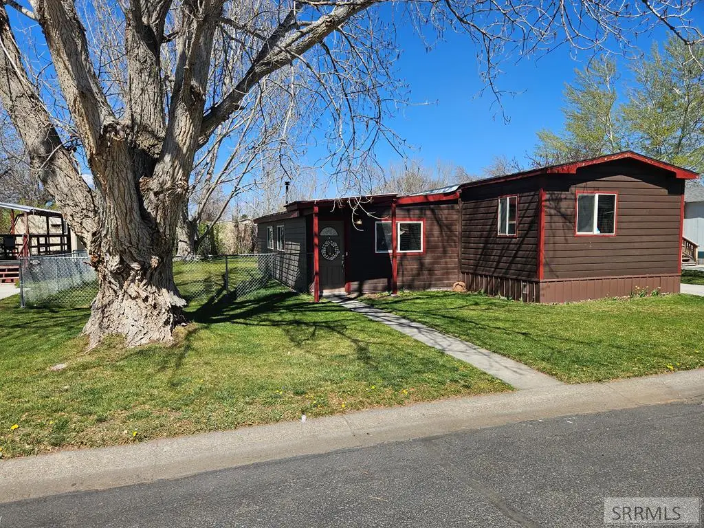 402 Violet Street, Rexburg, ID 83440 - #1