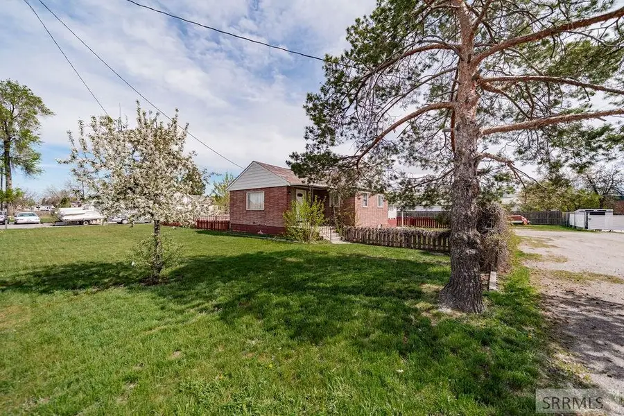 630 Mckinley Avenue, Pocatello, ID 83201 - #2