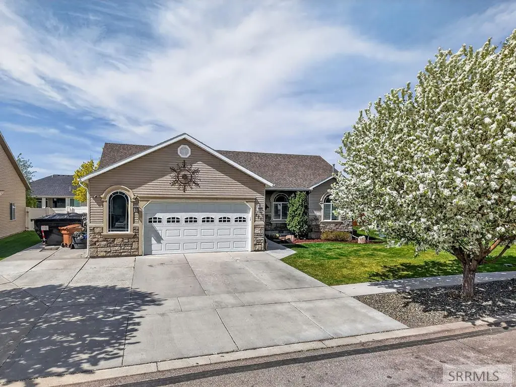 880 Redman Street, Chubbuck, ID 83202 - #1