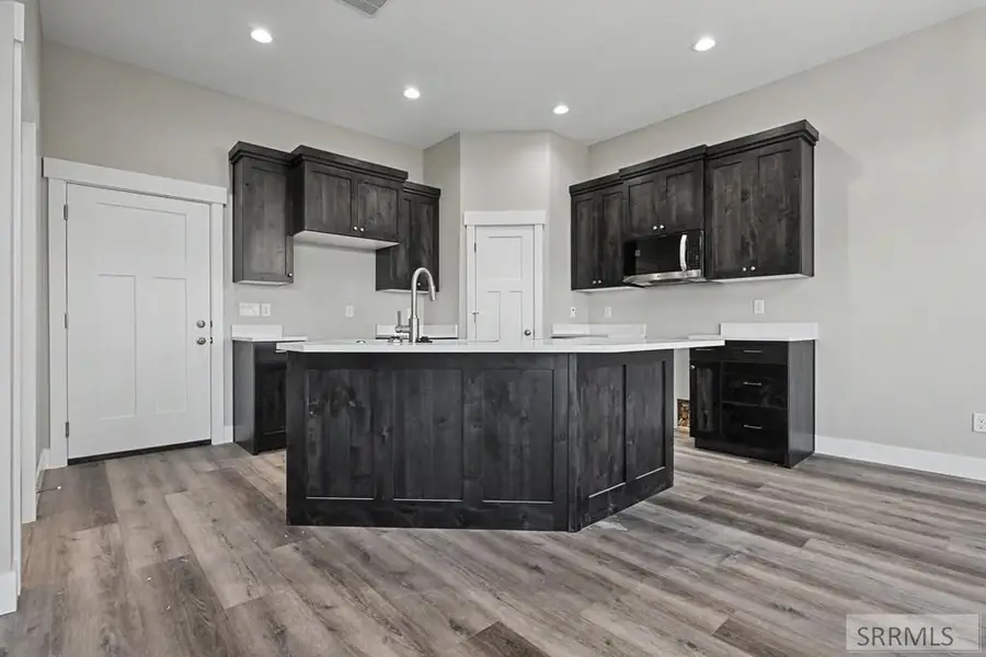 1079 Montezuma St, Idaho Falls, ID 83402 - #3