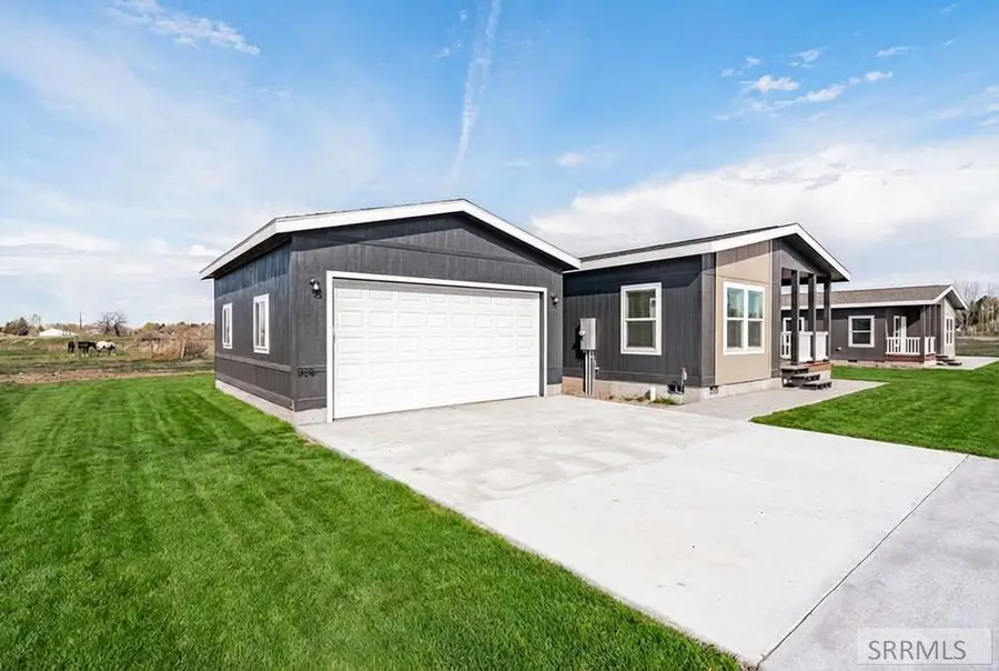 976 Cottage Lane, Blackfoot, ID 83221 - #2