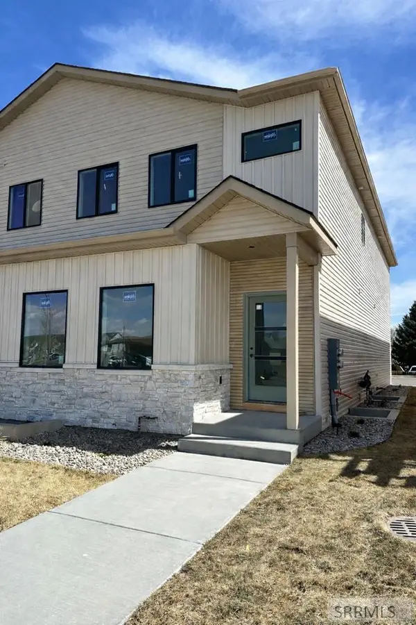 1363 Latah Avenue, IDAHO FALLS, ID 83402