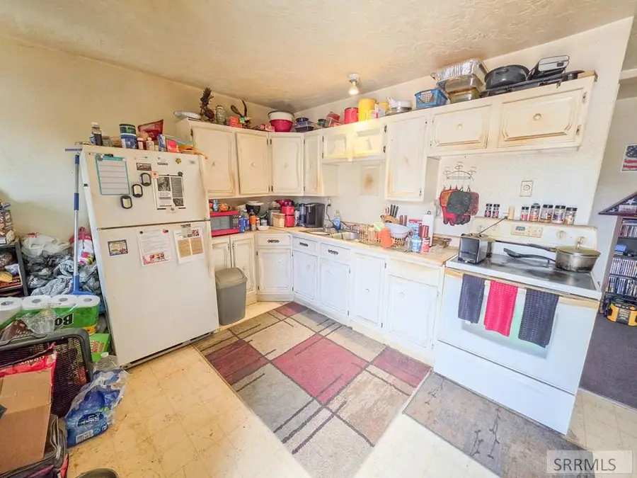 560 Grand Avenue, Arco, ID 83213 - #3