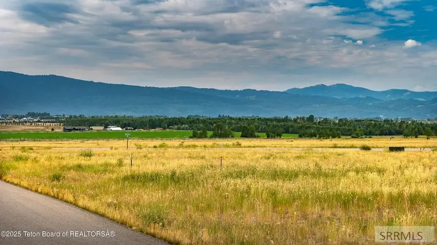 583 Royal Elk Circle, Victor, ID 83455 - #3