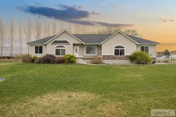 3865 390 N, RIGBY, ID 83442