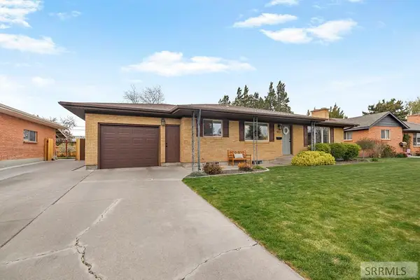 1992 Azalea Drive, IDAHO FALLS, ID 83404