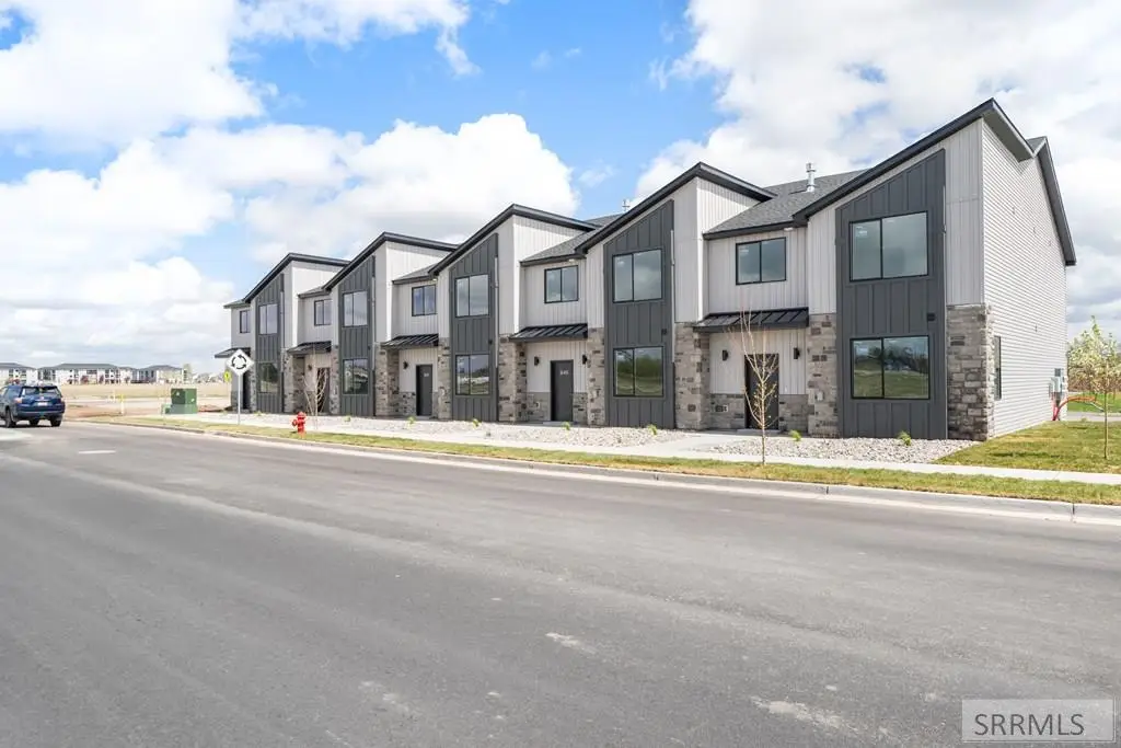 739 Curlew Drive, Ammon, ID 83406 - #1