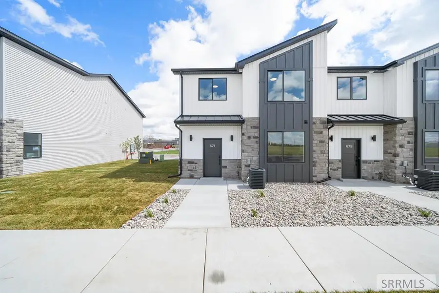 739 Curlew Drive, Ammon, ID 83406 - #2