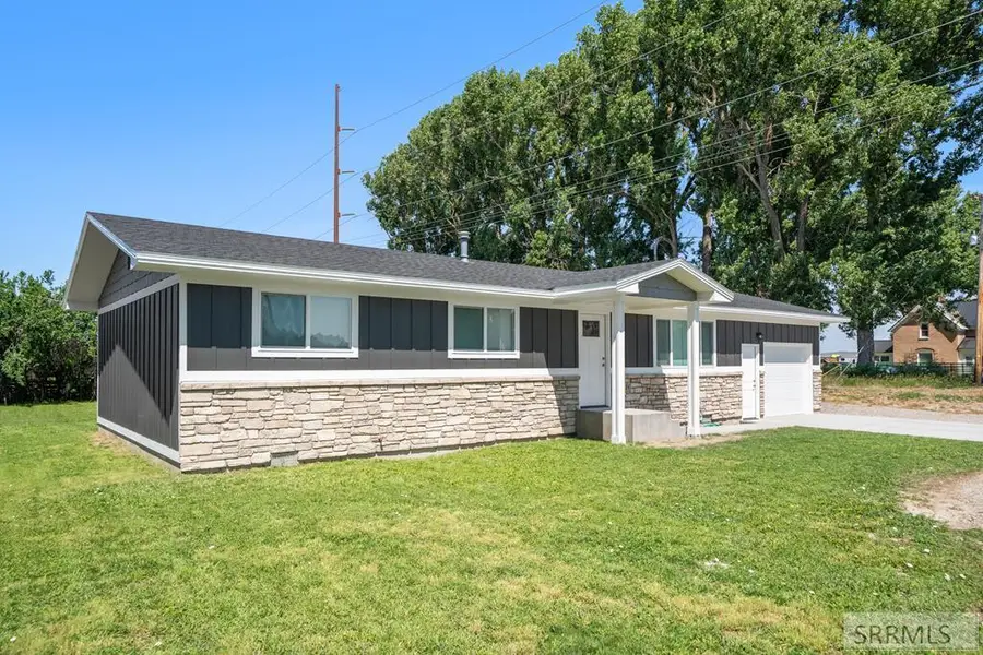 687 N 3 W, Rigby, ID 83442 - #2