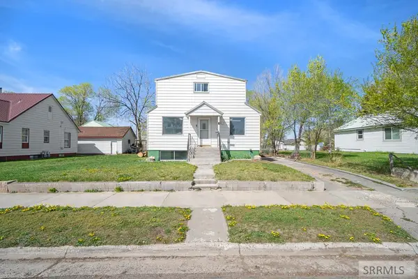915 Ada Avenue, IDAHO FALLS, ID 83402