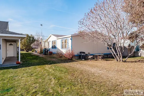 1555 Canyon Avenue, IDAHO FALLS, ID 83402