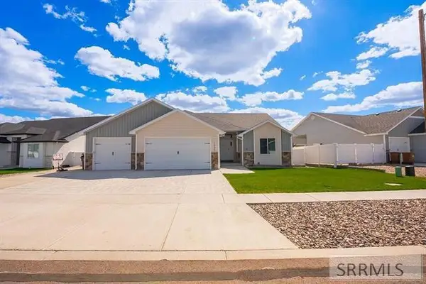 1205 Angela St, CHUBBUCK, ID 83202