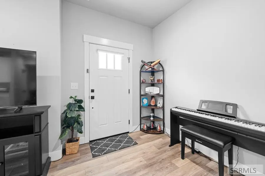 2882 Sunburst Drive, Ammon, ID 83406 - #3