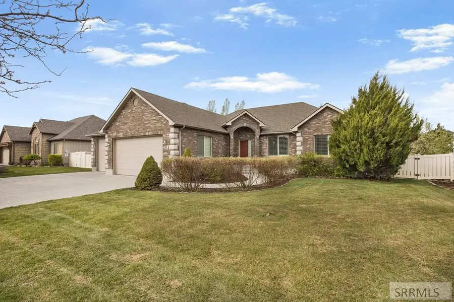 126 Stillwater Drive, Idaho Falls, ID 83404 - #3