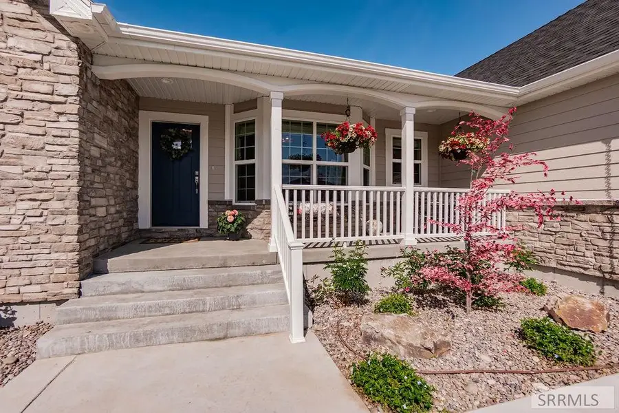 5085 Eaglewood Drive, Idaho Falls, ID 83401 - #2