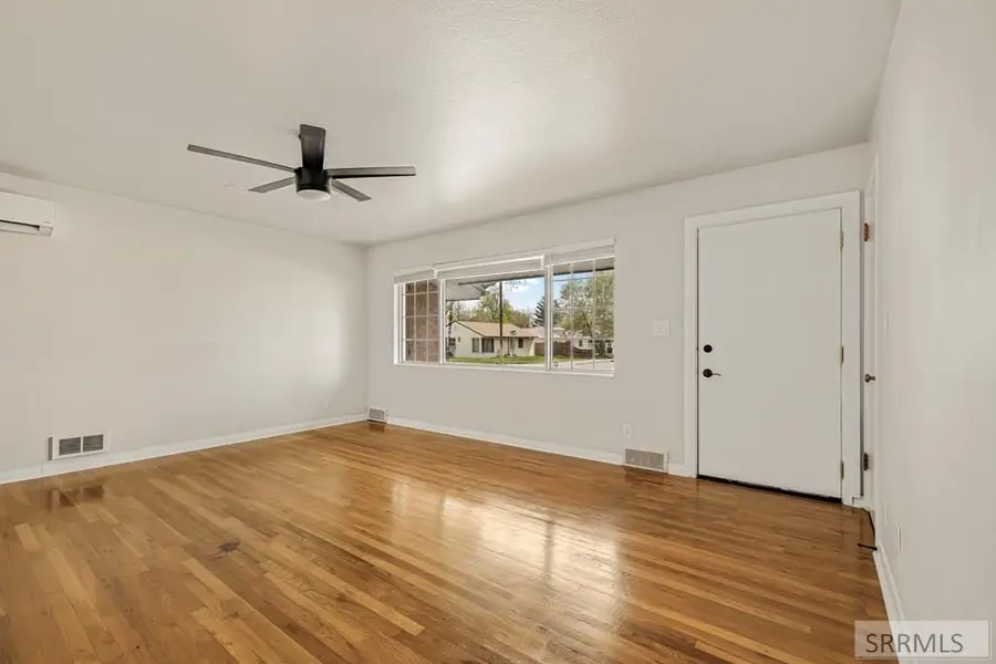 1219 10th Street, Idaho Falls, ID 83404 - #3