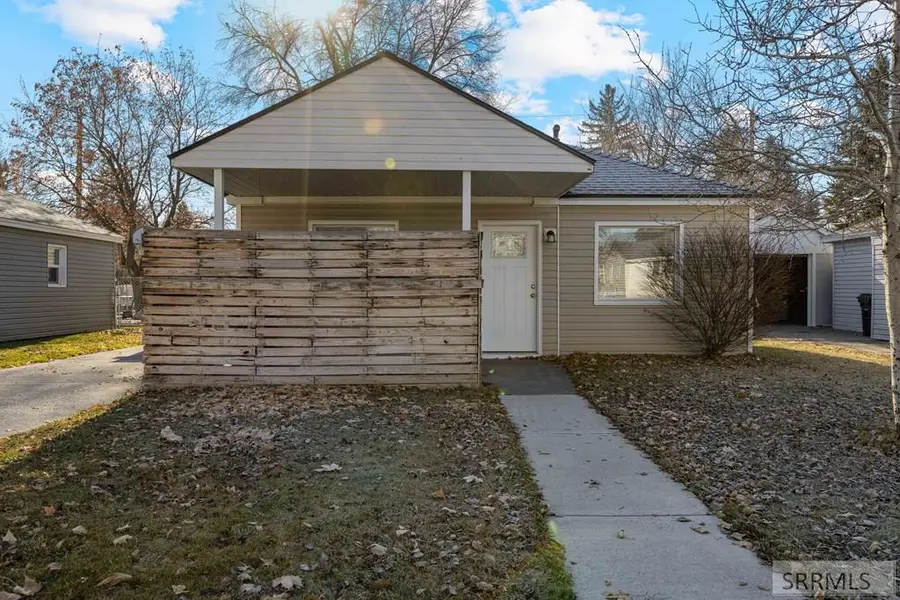 942 10th Street, Idaho Falls, ID 83404 - #2