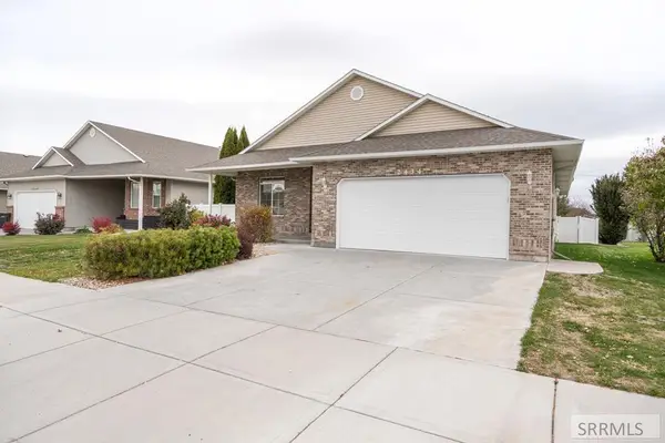 2434 Brookcliff Drive, IDAHO FALLS, ID 83402
