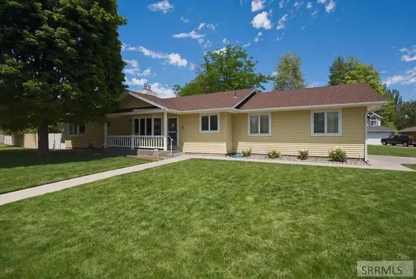2945 Chaparral Drive, IDAHO FALLS, ID 83404