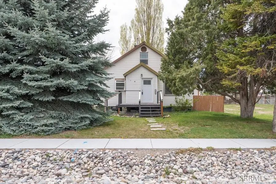 1425 Jefferson Avenue, Idaho Falls, ID 83202 - #2