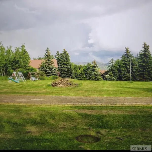 3887 Lake Shore Drive, ISLAND PARK, ID 83429